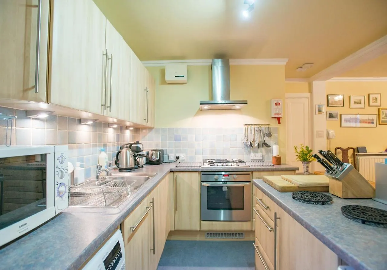 Apartamento Candlemaker Old Town 500M From Edinburgh Castle